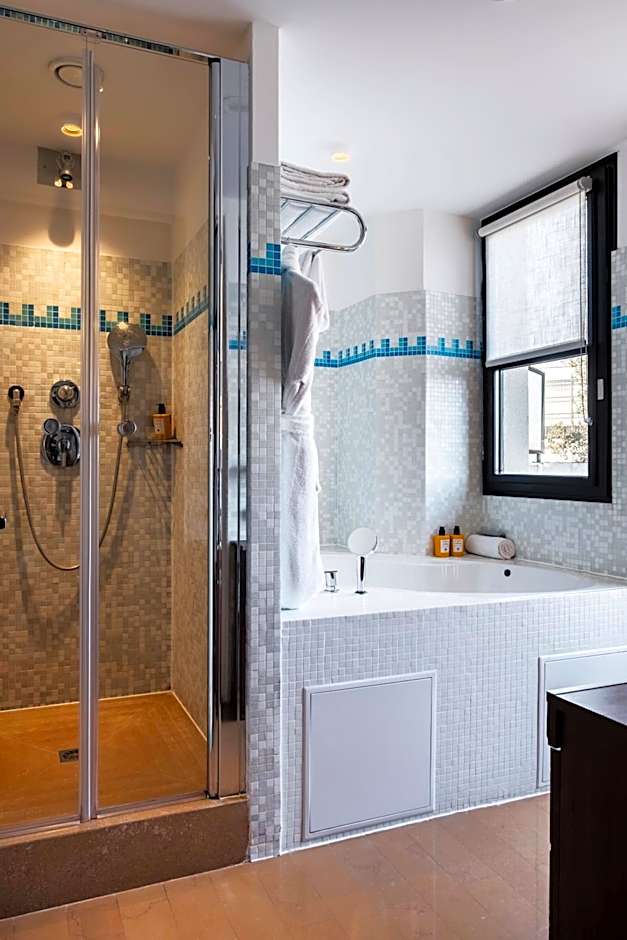 Grand Hôtel Champs-Elysées