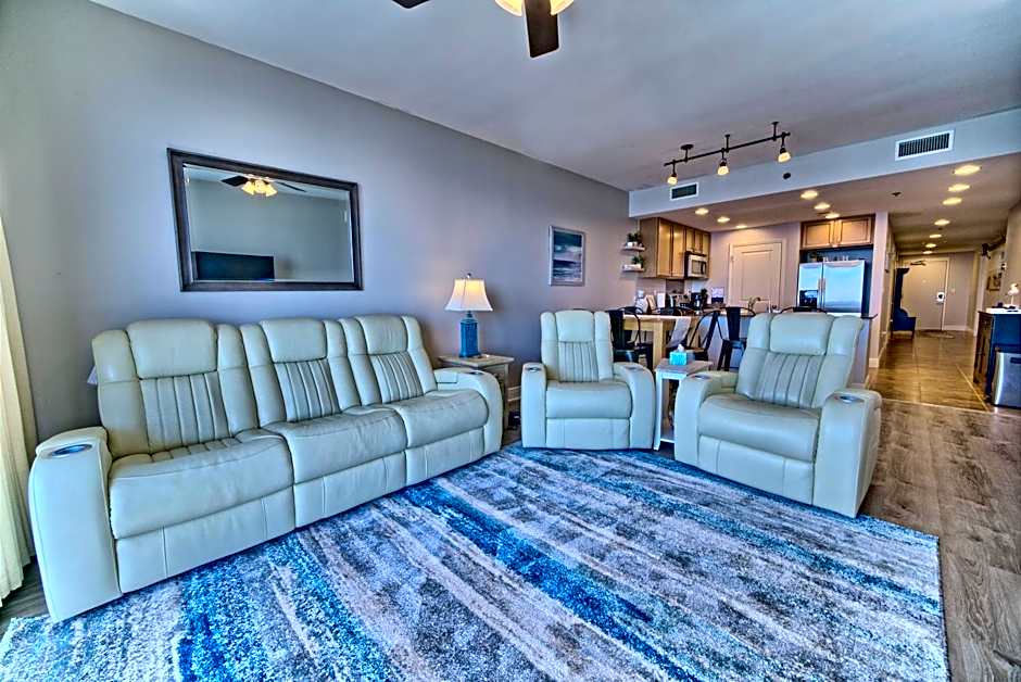 OCEAN FRONT CONDO w INCREDIBLE VIEWS