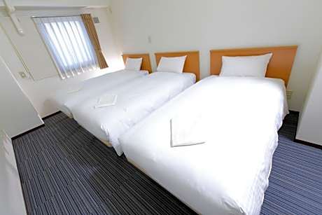 Superior Triple Room - Smoking - House Keeping is Optional with Additional Cost
