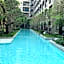 La Casita pool access condo HuaHin