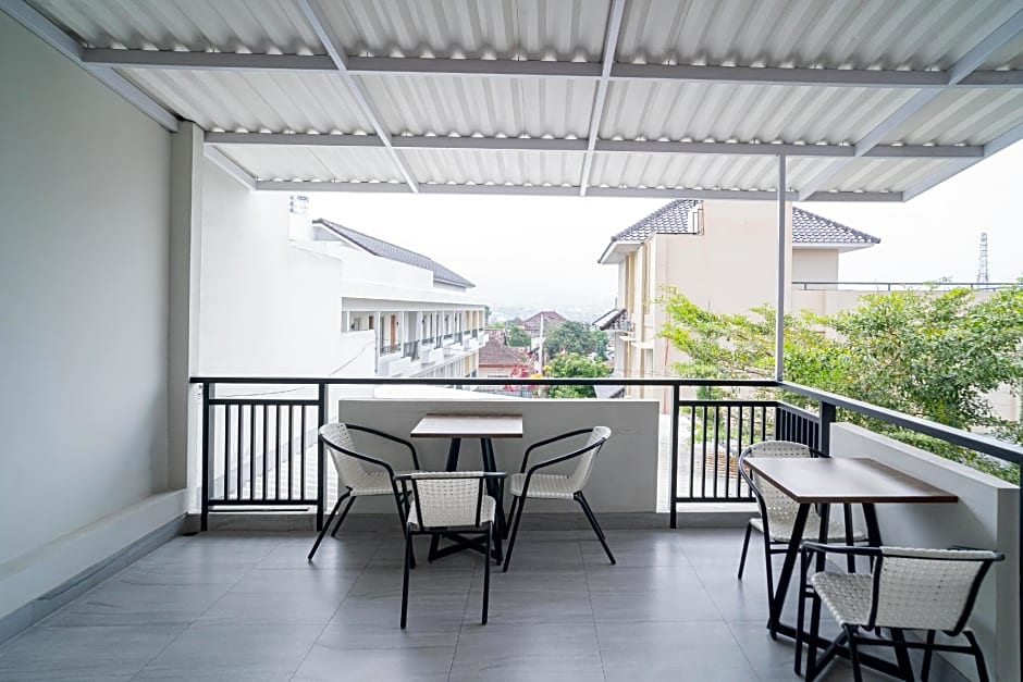 Urbanview Hotel Bubusini Batu by RedDoorz