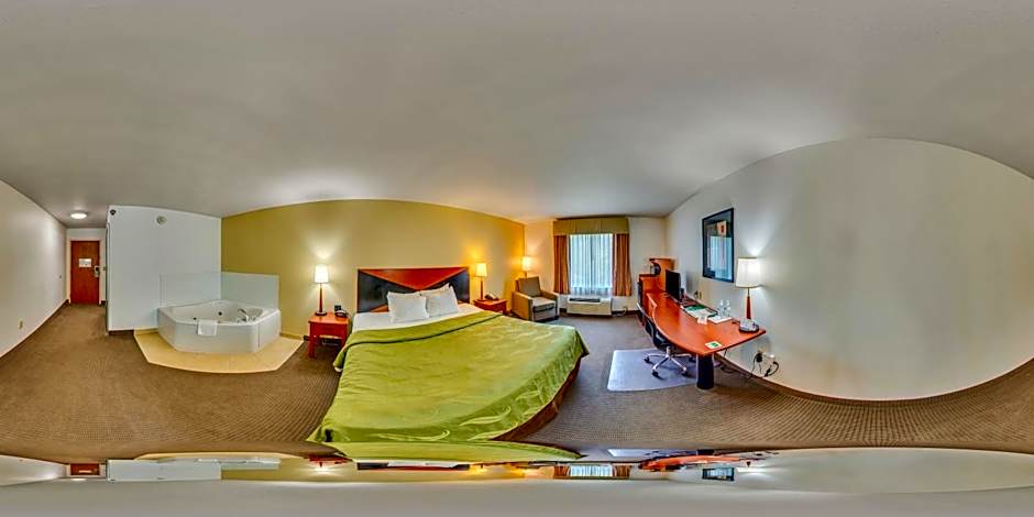 Quality Inn & Suites Chambersburg Northeast