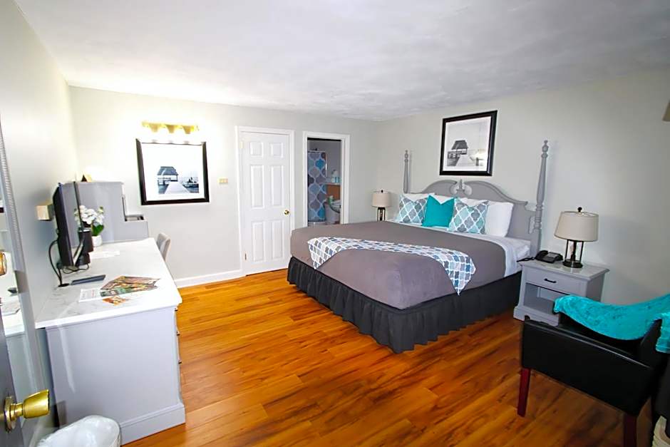 Colonial Inn Seekonk