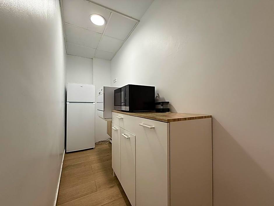 Hostel TKH-Rooms Mate