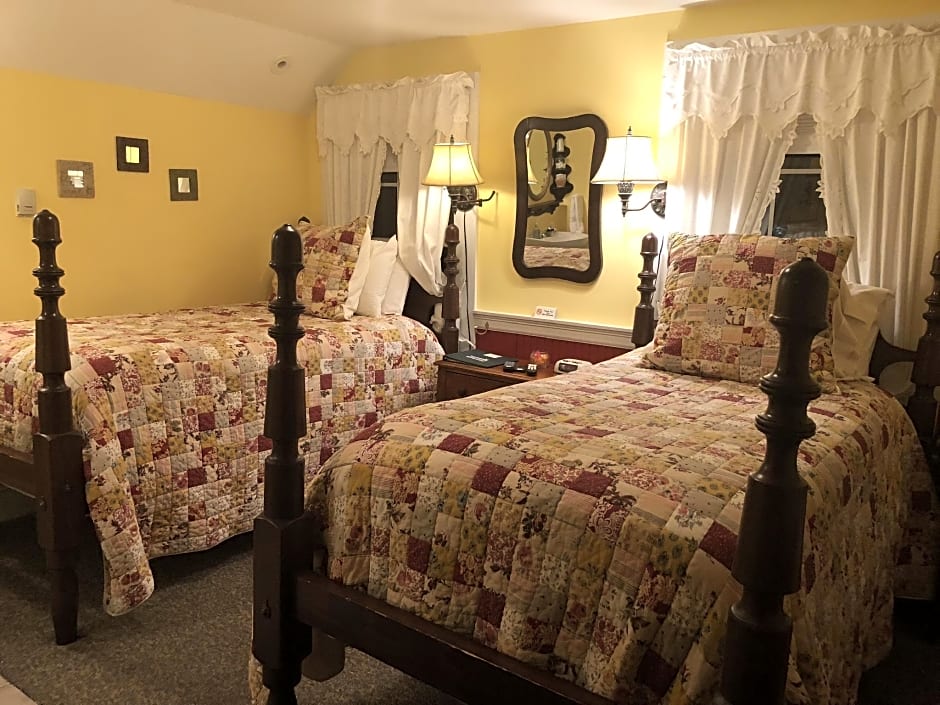 Alpine Haus Bed & Breakfast Inn