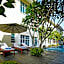 The Edison George Town