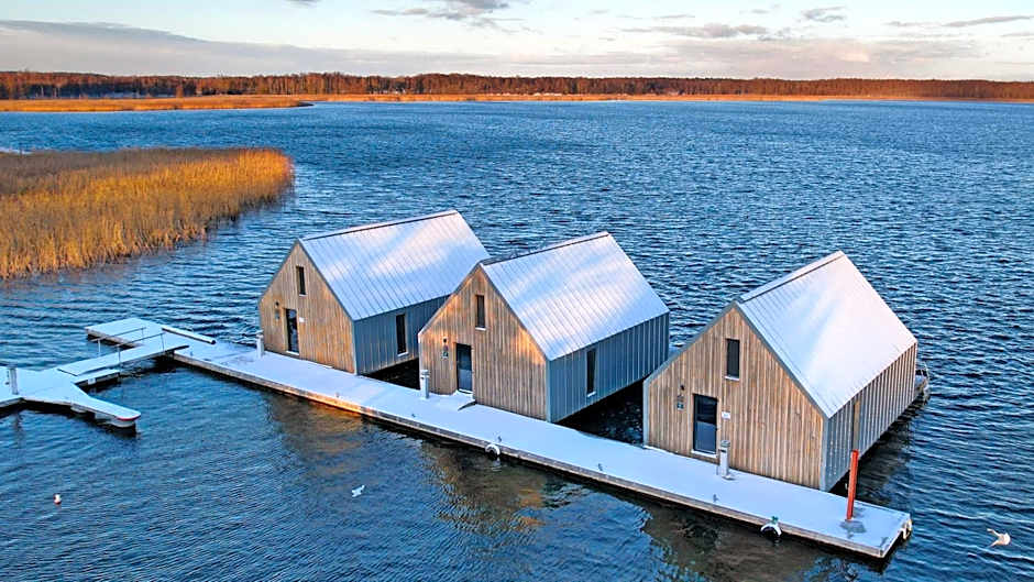 Domy na Wodzie na Mazurach