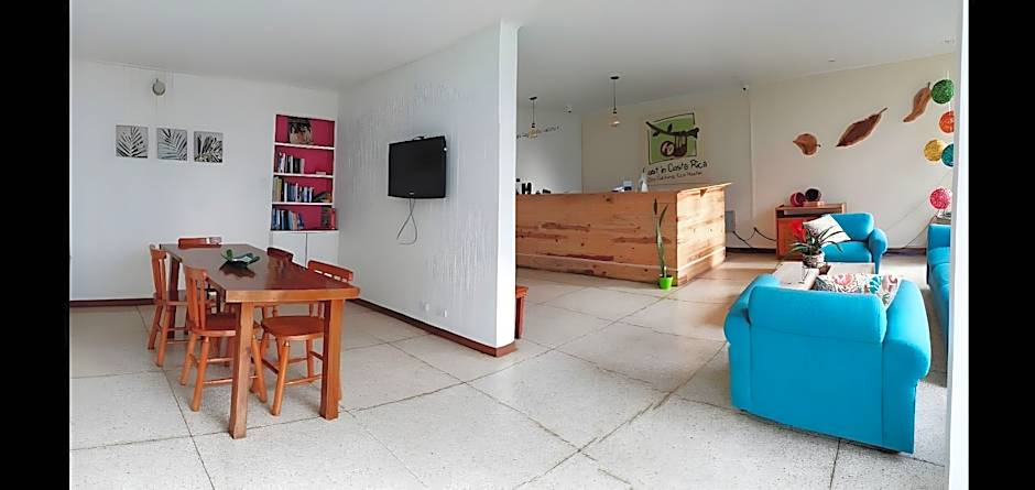 Lost in San Jose Hostel & Suites