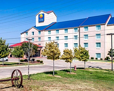Comfort Inn & Suites