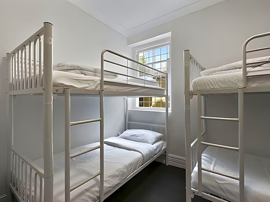Urban Nomad - Potts Point  (18 - 39 only)