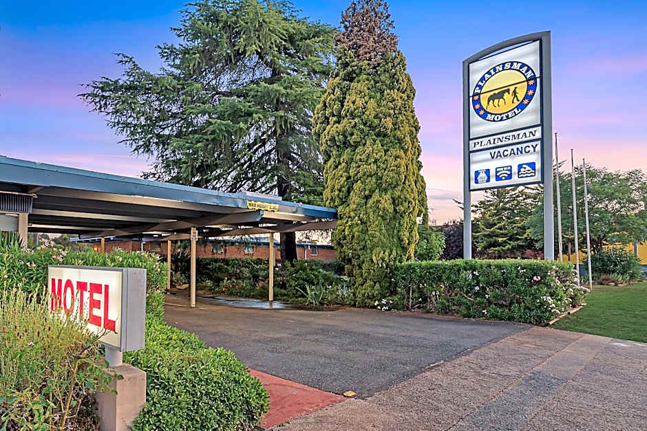 Plainsman Motel