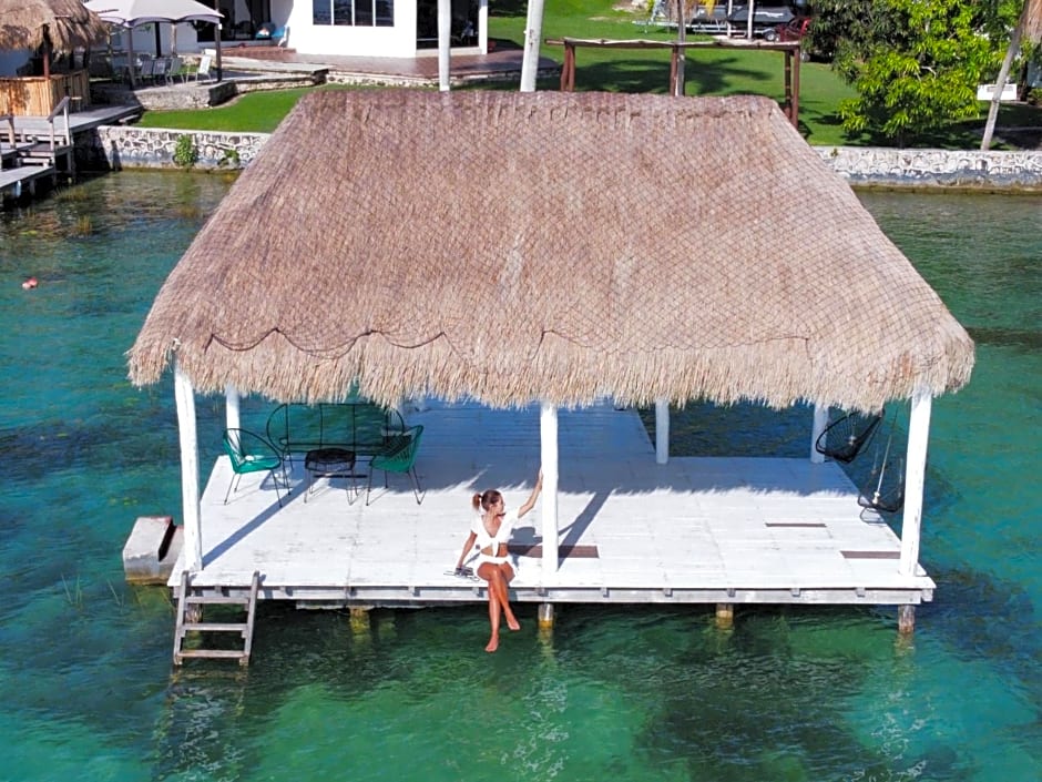 Royal Palm Bacalar Cabañas & Lagoon Club