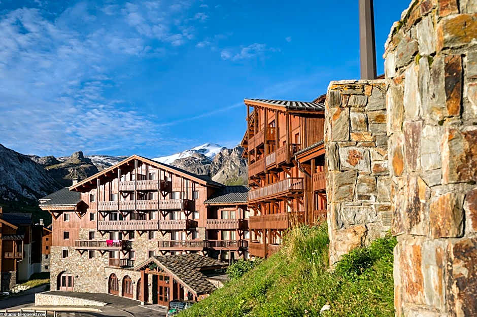 Résidences Village Montana by Les Etincelles
