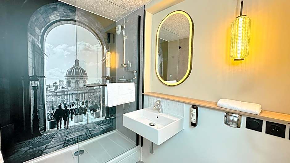 Campanile Epinay Sur Orge Hotel