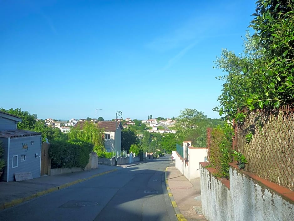 Au coeur de Montastruc-la-Conseillère - Chambres d'hôtes