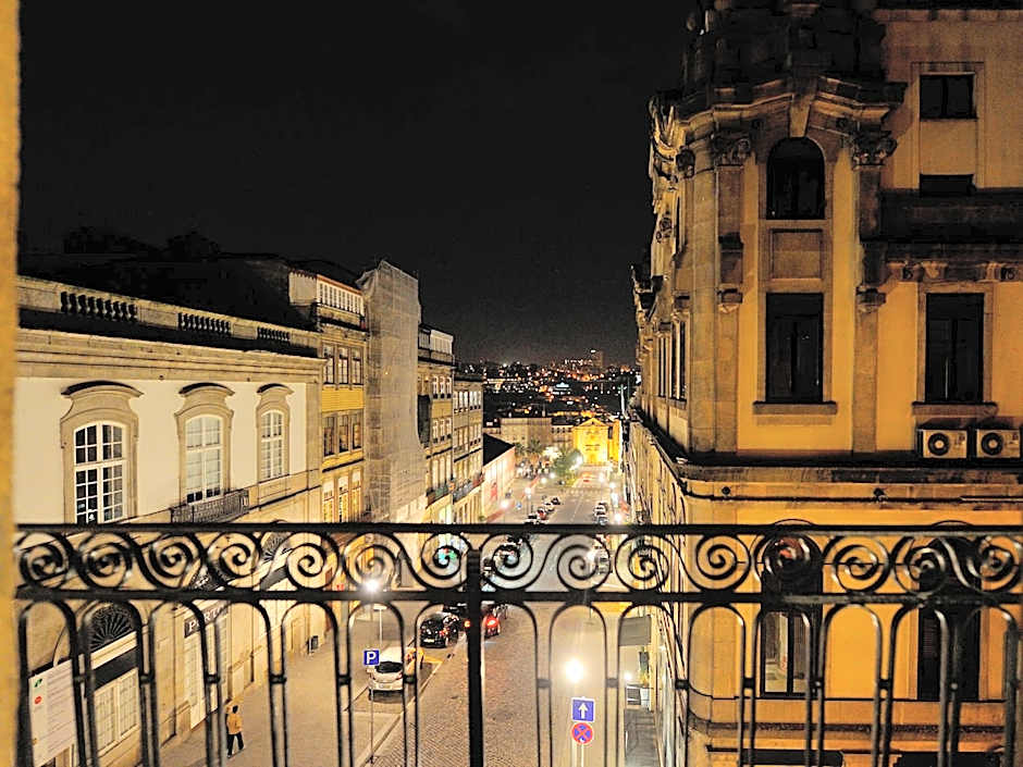 Largo São Domingos by Innapartments