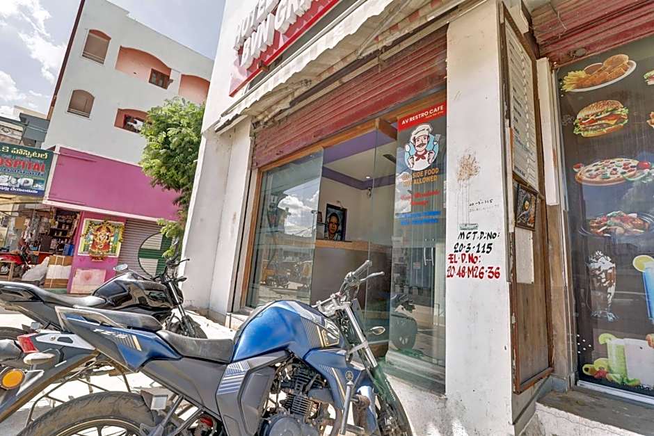 Super Hotel O Karakambadi Near Alipiri formerly BVN Grand