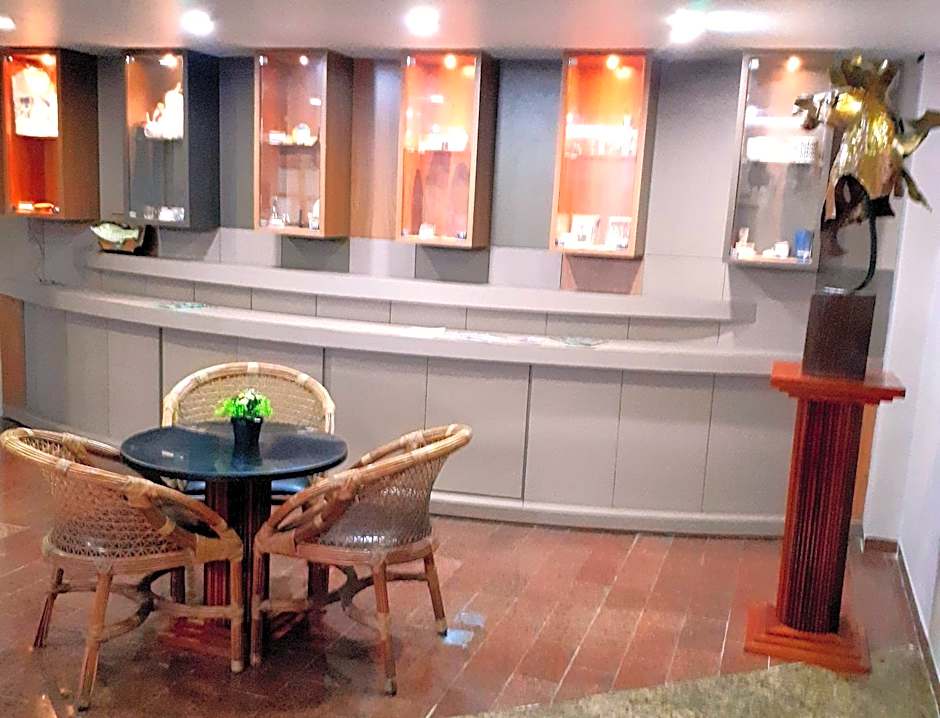 Crillon Palace Hotel