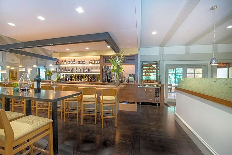 Harvest Inn