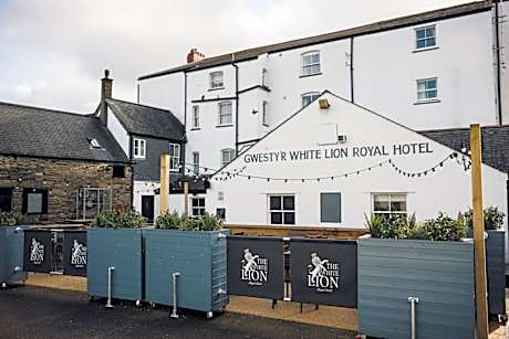 White Lion Royal Hotel