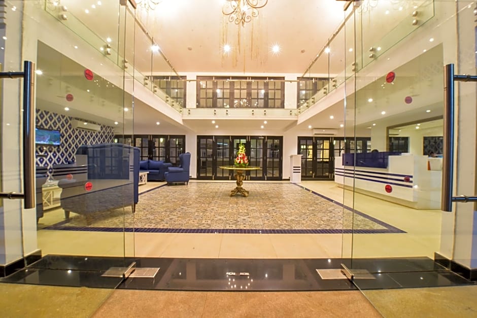 Silver Sands Serenity