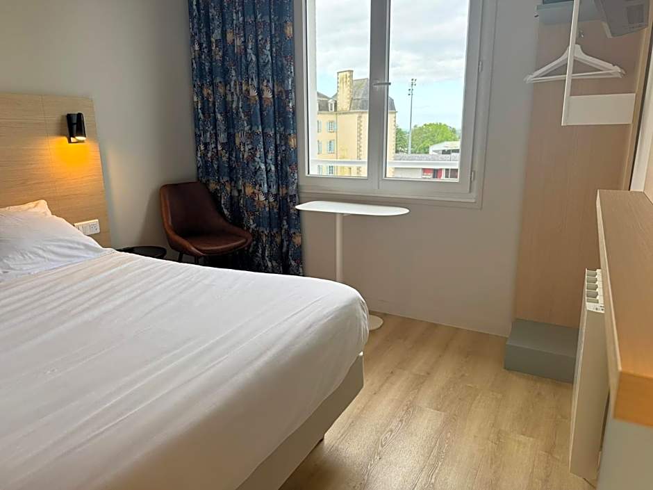 Karaez Hôtel - BritHotel Carhaix