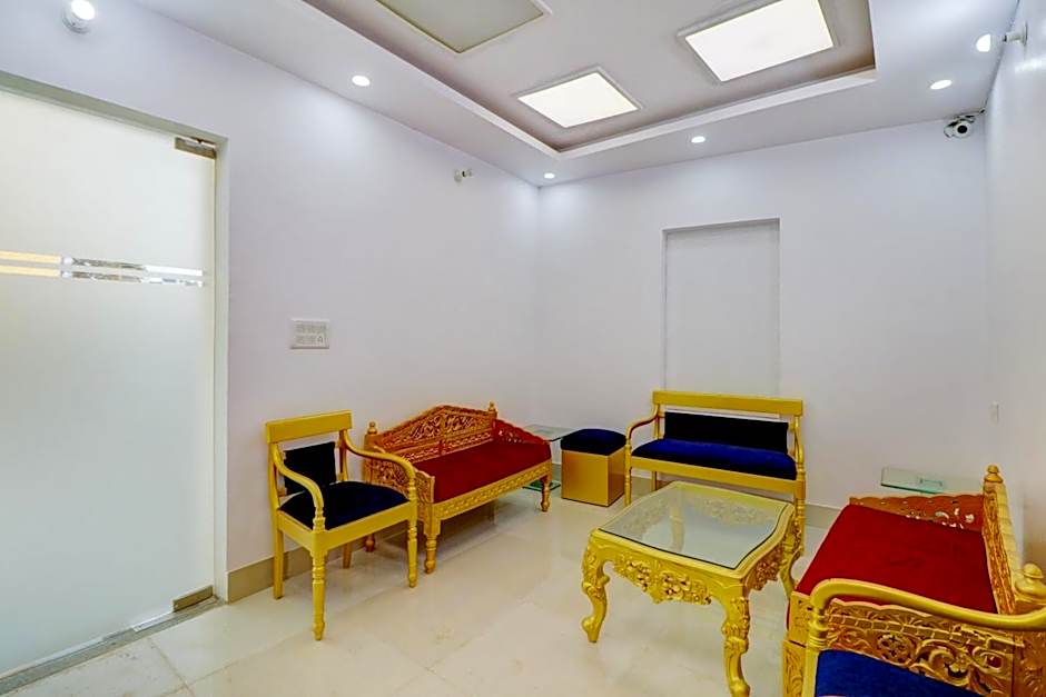 Hotel O Palace At Seventy Two Near Iskcon Temple Noida