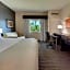 Holiday Inn Express Naples Downtown 5th Avenue By IHG