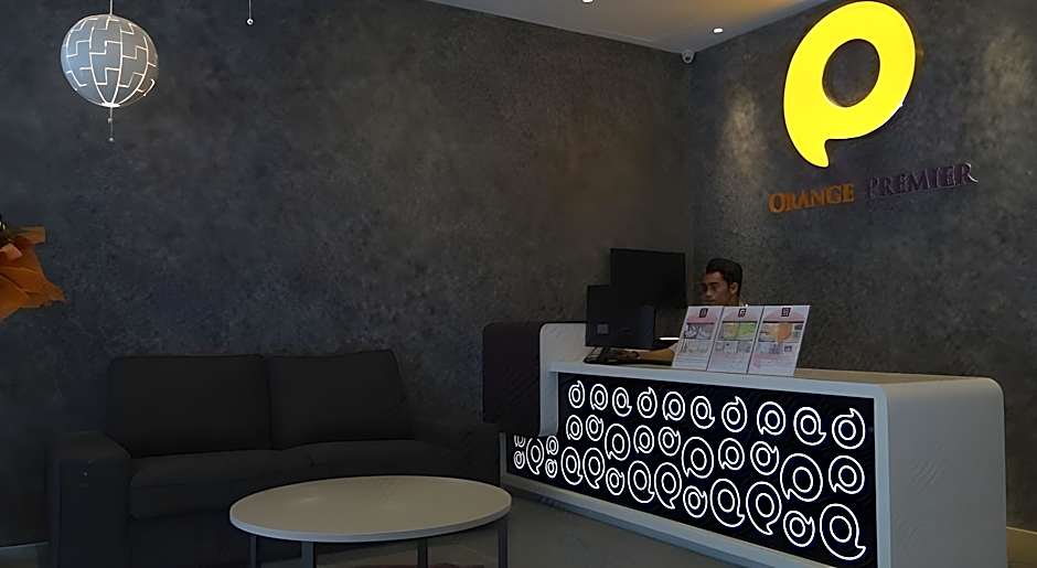 Orange Premier Hotel Taman Segar