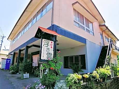 Takachiho B&B Ukigumo