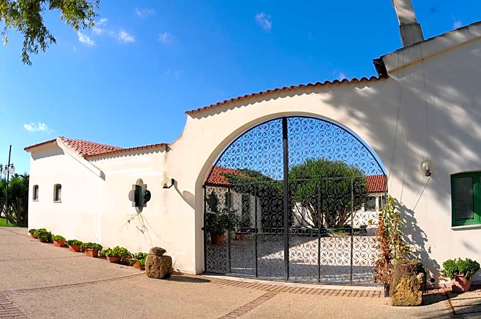 Hotel Masseria Marziale