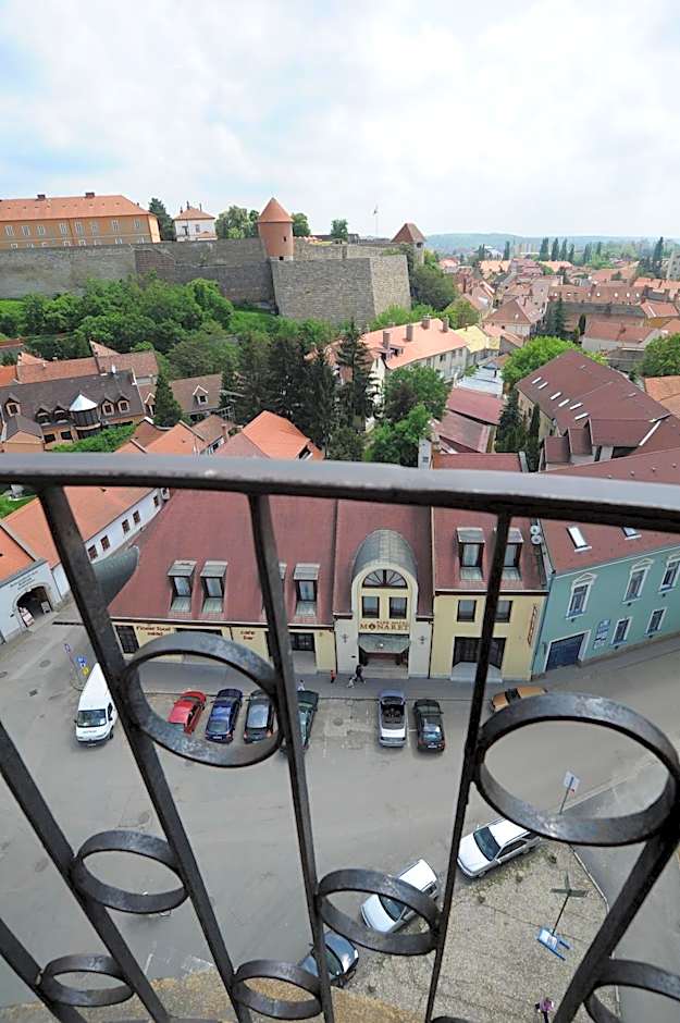Hotel Minaret&Étterem