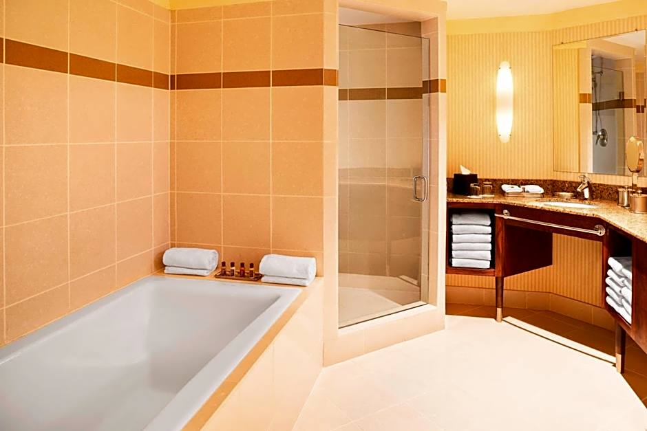 Sheraton Bloomington Hotel