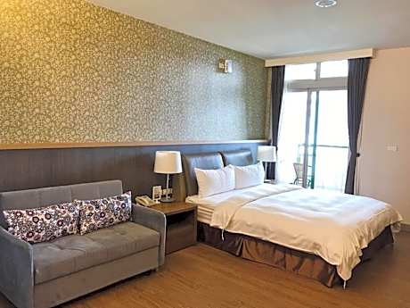 Quadruple Room with Terrace