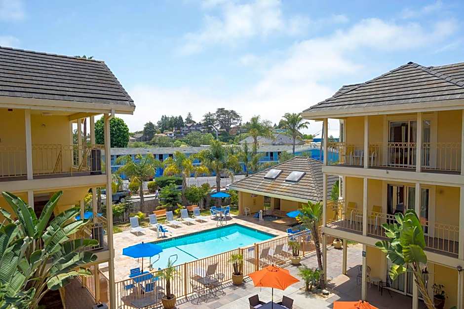 Hotel Solares