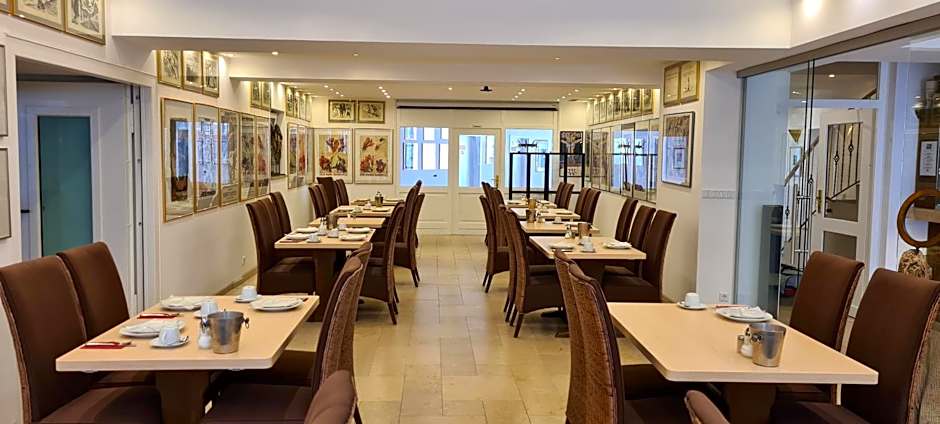 Hotel Garni "Am Ellinger Tor"