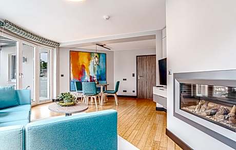 Two-Bedroom Apartment - Land Side