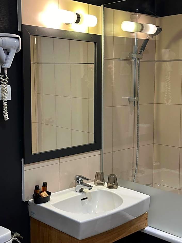 Hôtel-Spa-Piscine Le Petit Castel Beuzeville-Honfleur