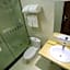 GreenTree Inn Shandong Yuncheng Ximen Street Songjiang Kung Fu School Business Hotel