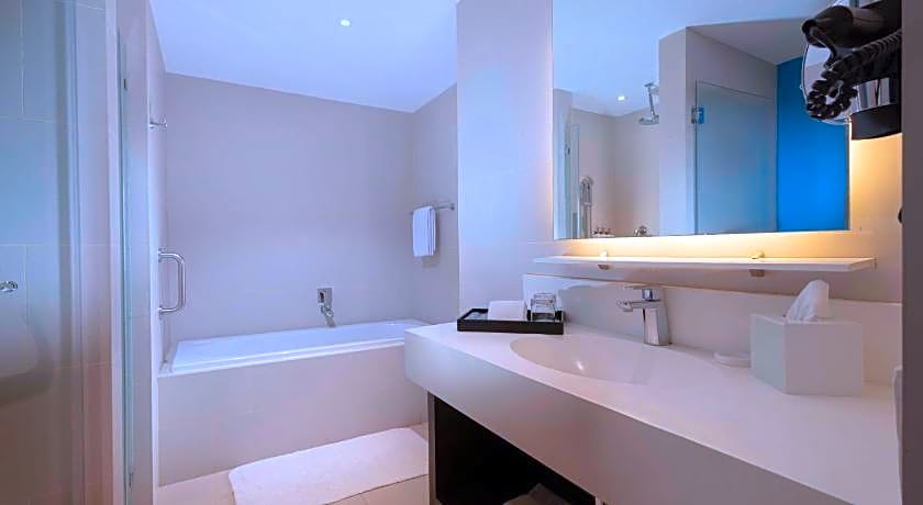 Park Inn by Radisson Iloilo