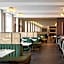 Iceland Parliament Hotel, Curio Collection by Hilton