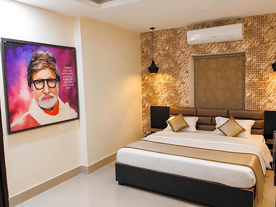 Goroomgo Effective Bollywood Hotels Bhubaneswar