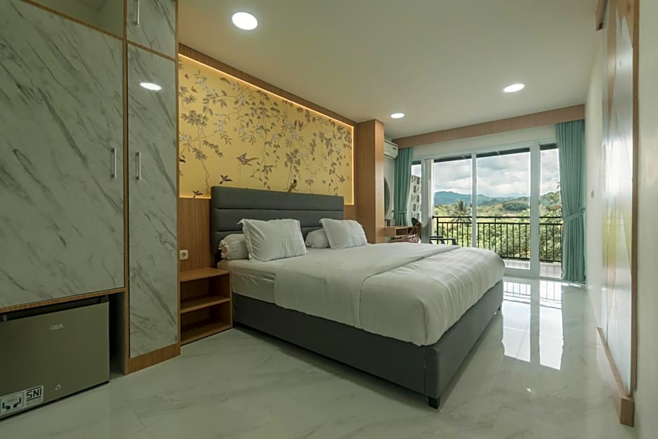 Hakata Lejja near Natural Hot spring