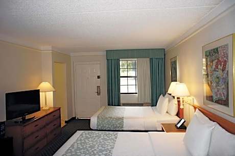 Deluxe Double Room with Two Double Beds