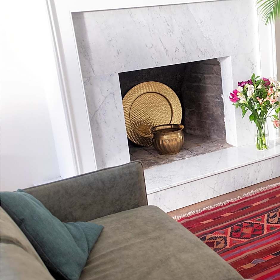 TIFLIS OPERA Aparthotel