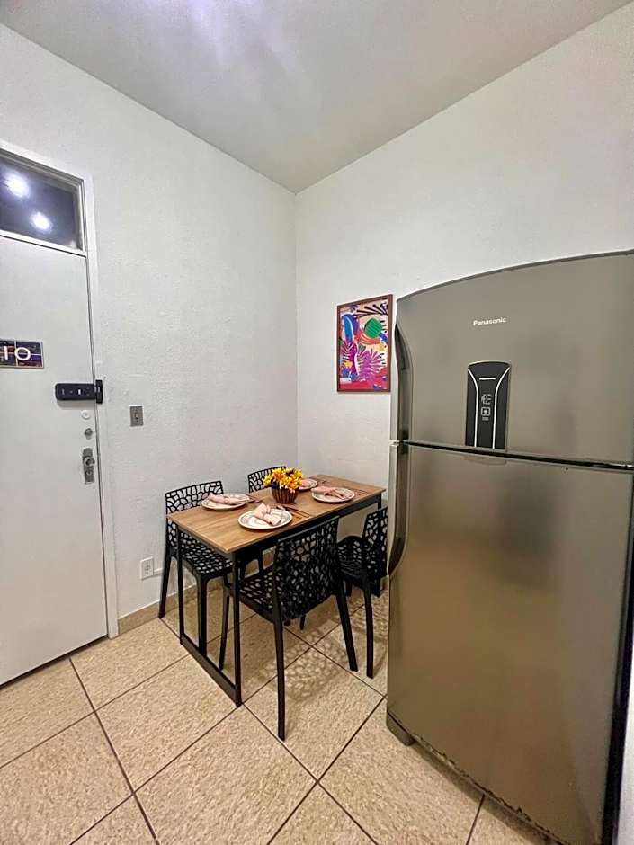 Na Quadra da Praia Posto 5 NSC1137-502