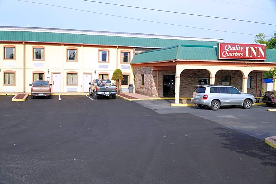 Quality Quarters Inn By OYO Richmond KY I-75