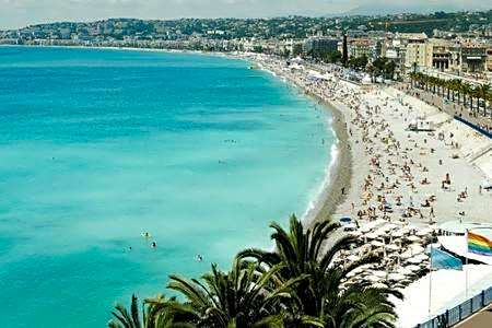 Studio carré d'or situé à 50 m de la plage