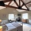 White House Farm - Beautiful Self Contained Courtyard Rooms