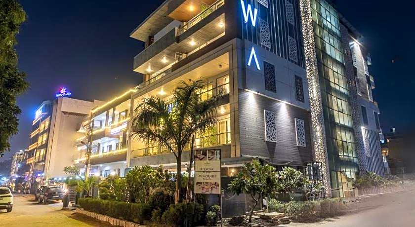 Vaabi Saabi Hotel – Gurgaon, NY